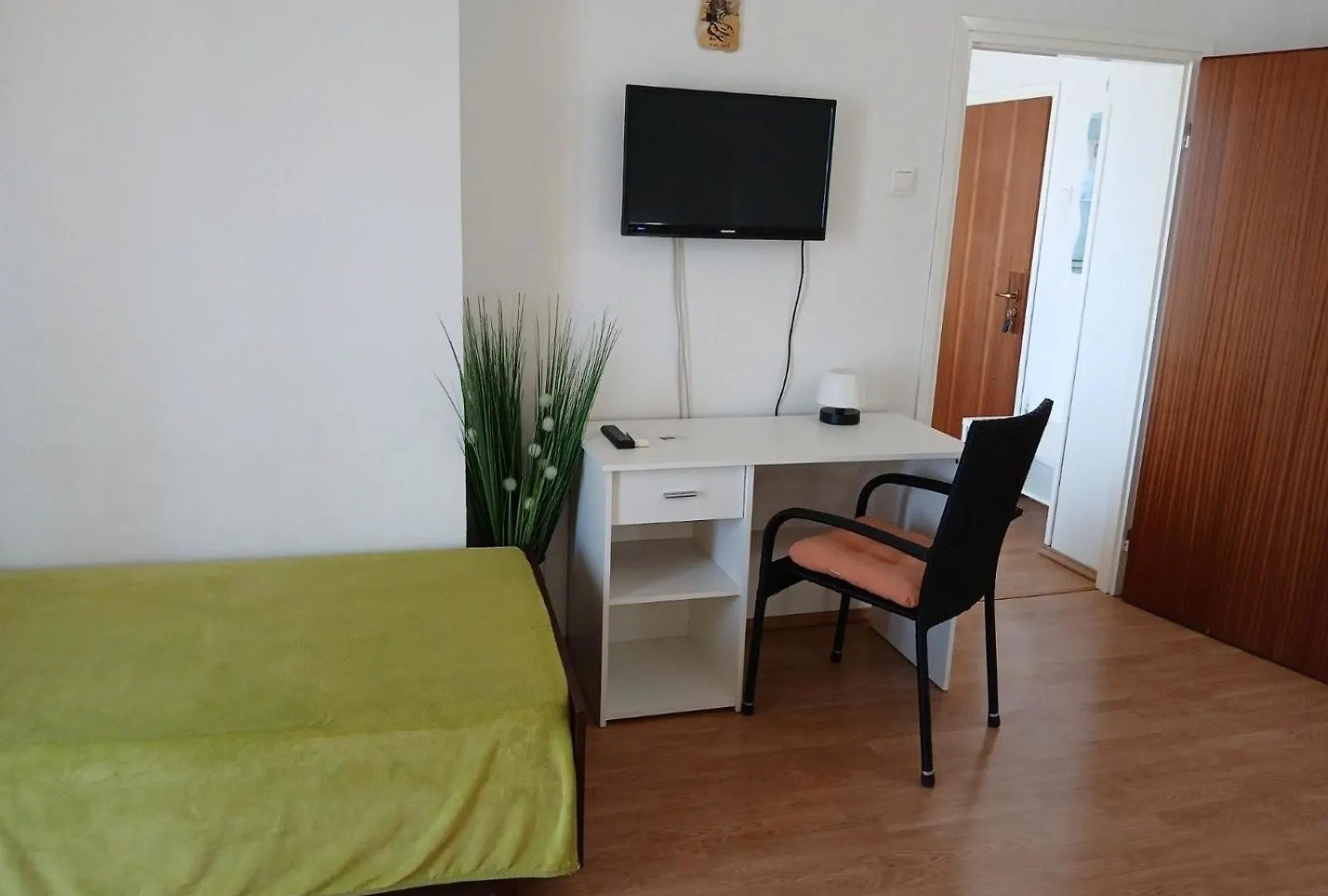 Ferienwohnung Fuer 2 Personen Ca 40 Qm In Njivice, Kvarner Bucht Krk 0*, Njivice Croatia